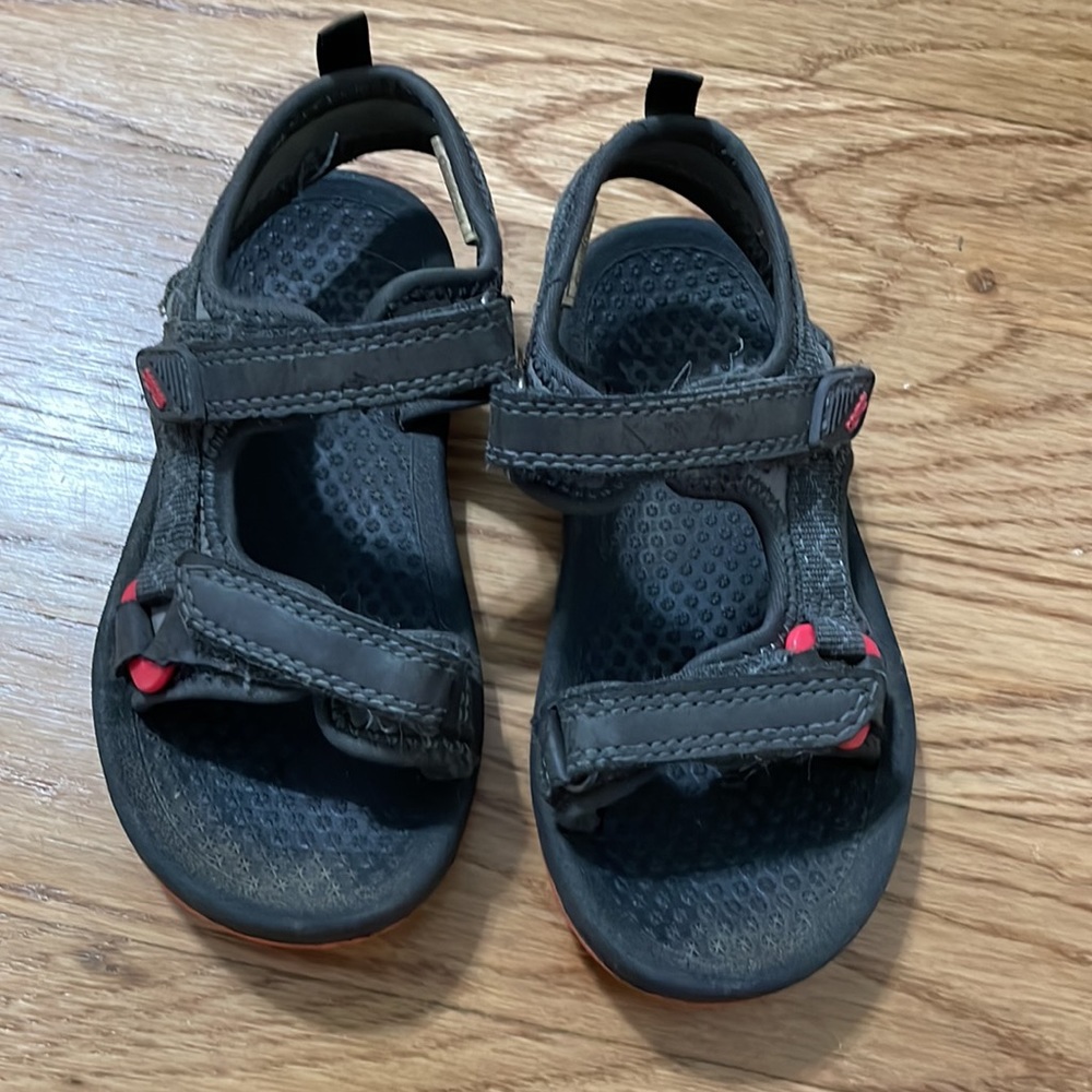 Toddler boys velcro sandals